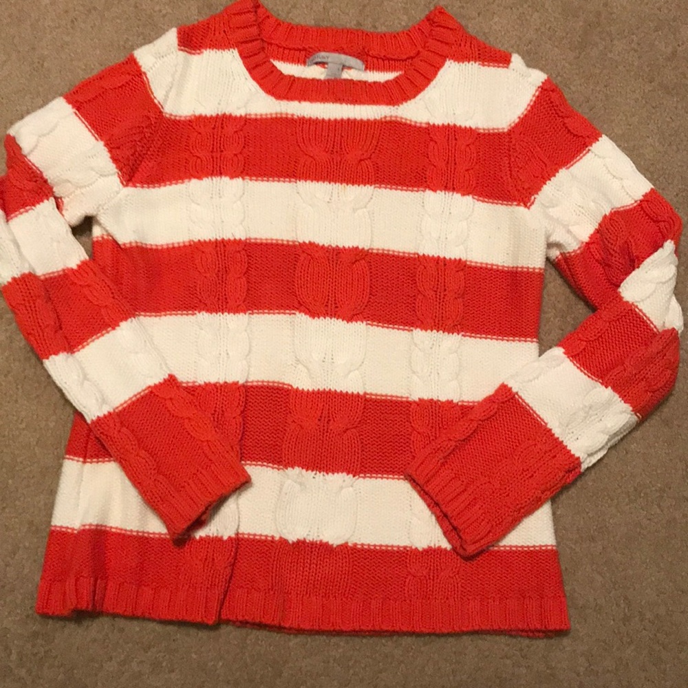 Old Navy gently worn sweater